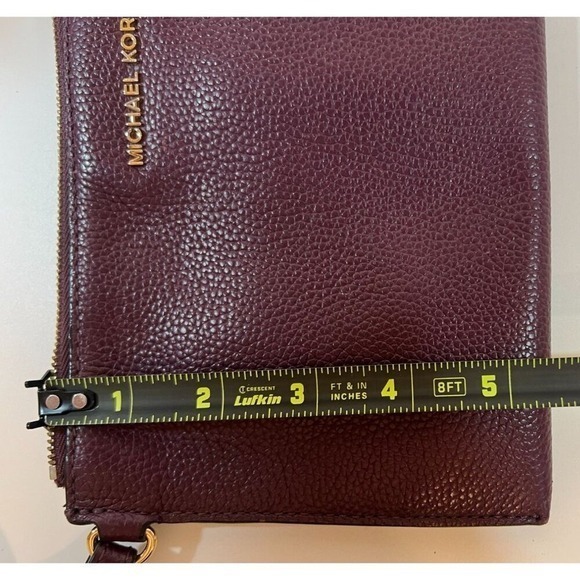 Michael Kors Leather Wristlet Wallet Clutch Burgundy Gold Tone Zipper - Picture 7 of 9